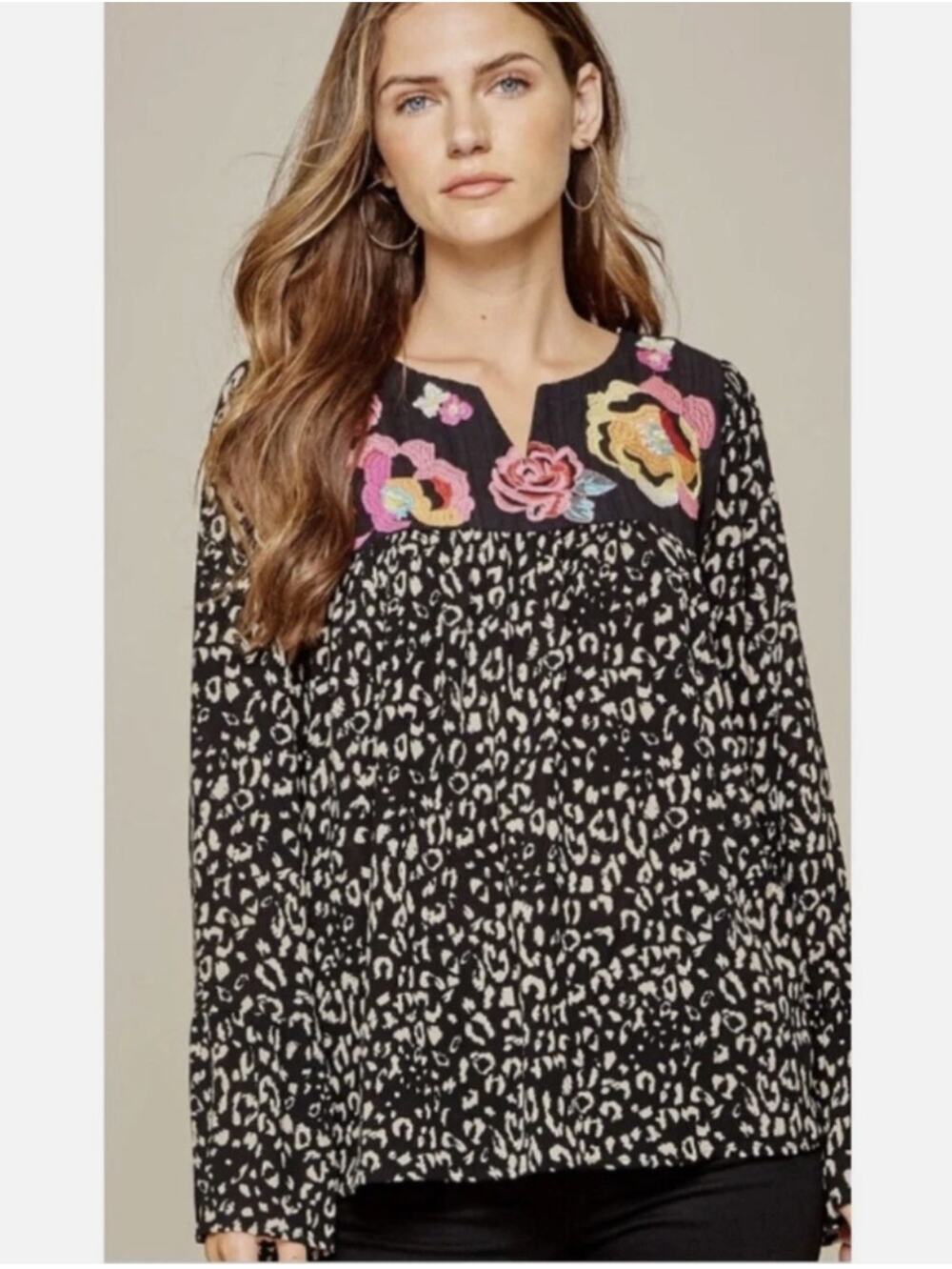 Savanna Jane Womens M Leopard Embroidered Crepe Boho Lightweight Blouse Top